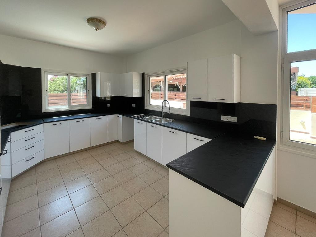 For Sale: Detached house, Engomi, Nicosia, Cyprus FC-60165 - #11 For Sale: Detached house, Engomi, Nicosia, Cyprus FC-60165 - #11