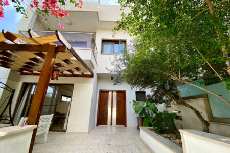 For Rent: Semi detached house, Agios Athanasios, Limassol, Cyprus FC-60423