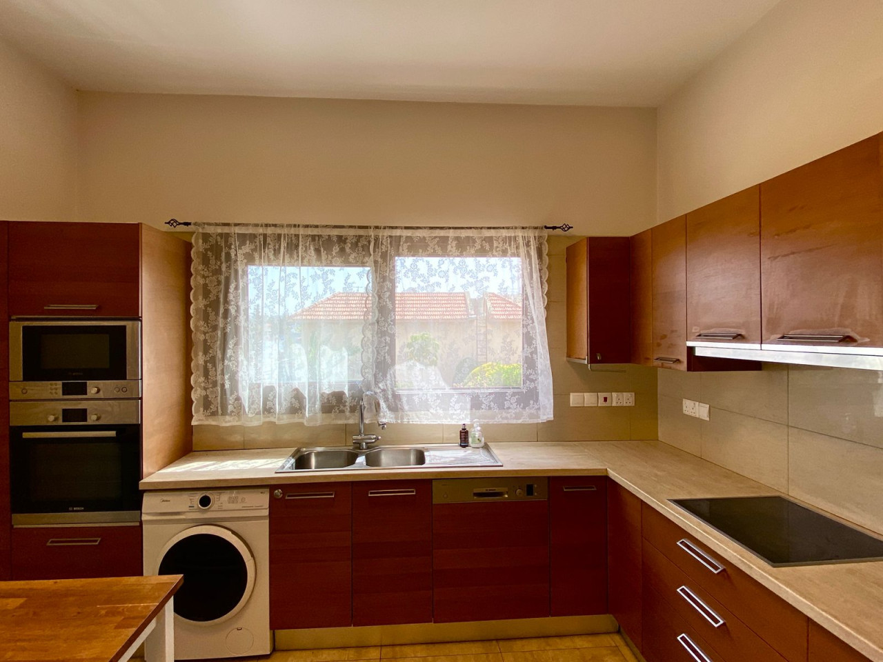 For Rent: Semi detached house, Agios Athanasios, Limassol, Cyprus FC-60423 - #17 For Rent: Semi detached house, Agios Athanasios, Limassol, Cyprus FC-60423 - #17