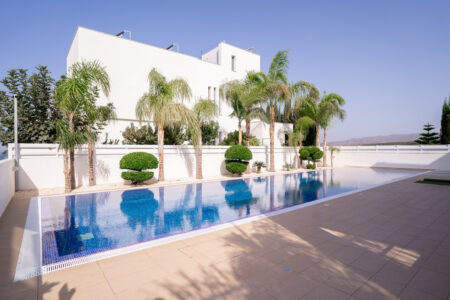 For Rent: Detached house, Sea Caves Pegeia, Paphos, Cyprus FC-60500