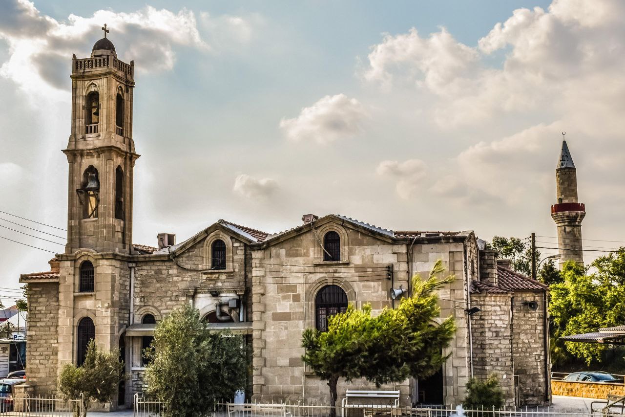 Cyprus Weather in April – Excursions, Gastronomy, and a Relaxed Atmosphere