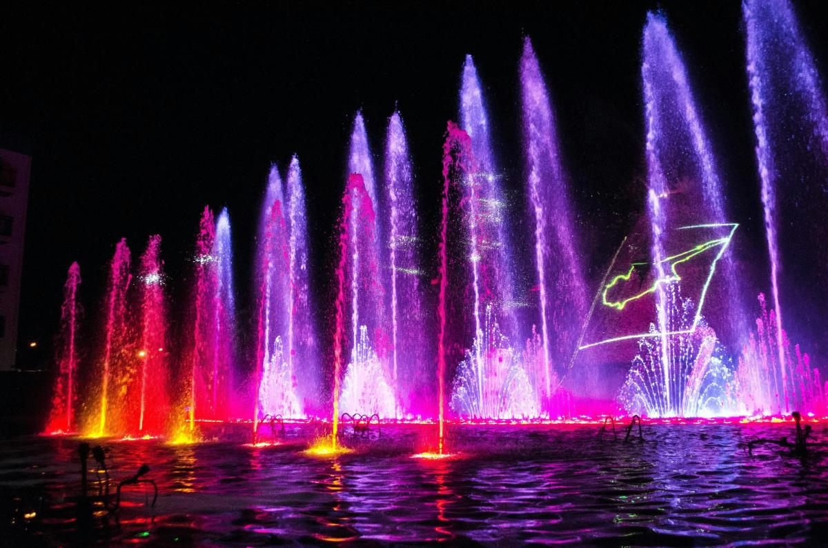 Singing Fountain Show in Cyprus – the magic of water, light, and music