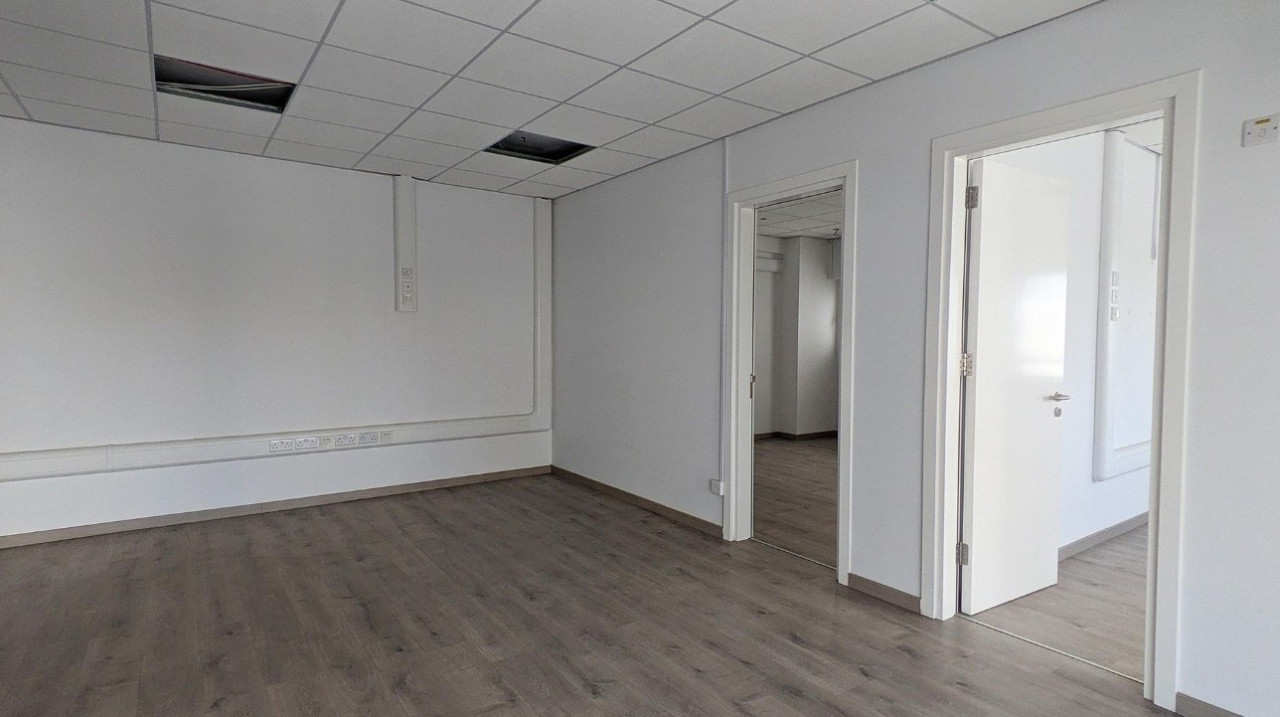 For Sale: Office, Agioi Omologites, Nicosia, Cyprus FC-60707 - #2 For Sale: Office, Agioi Omologites, Nicosia, Cyprus FC-60707 - #2