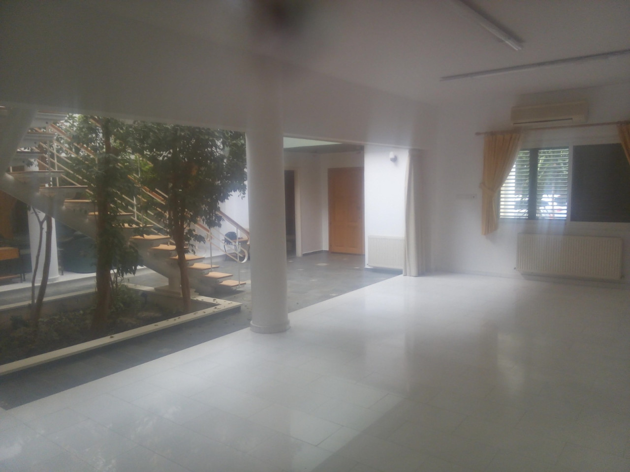 For Rent: Building, Petrou kai Pavlou, Limassol, Cyprus FC-60936 - #8