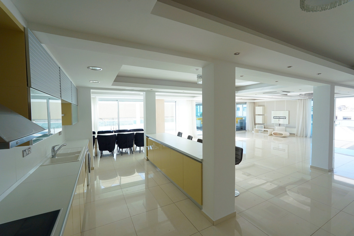 For Rent: Penthouse, Posidonia Area, Limassol, Cyprus FC-61002 - #20