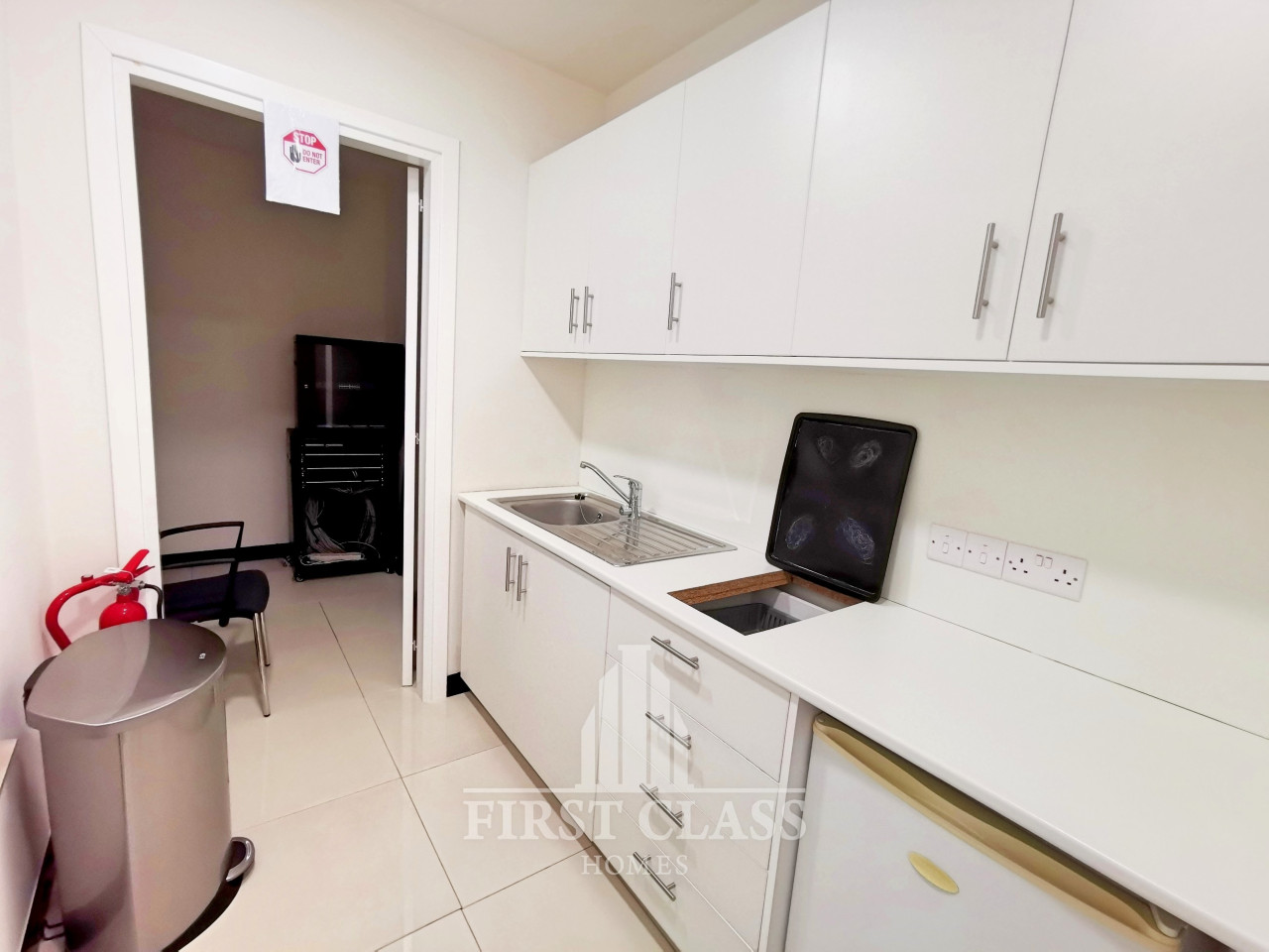 For Rent: Office, Mesa Geitonia, Limassol, Cyprus FC-61046 - #12 For Rent: Office, Mesa Geitonia, Limassol, Cyprus FC-61046 - #12