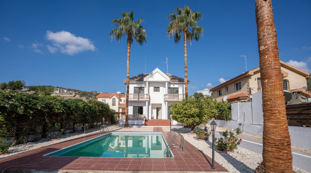 For Sale: Detached house, Pyrgos, Limassol, Cyprus FC-61102 - #1 For Sale: Detached house, Pyrgos, Limassol, Cyprus FC-61102 - #1