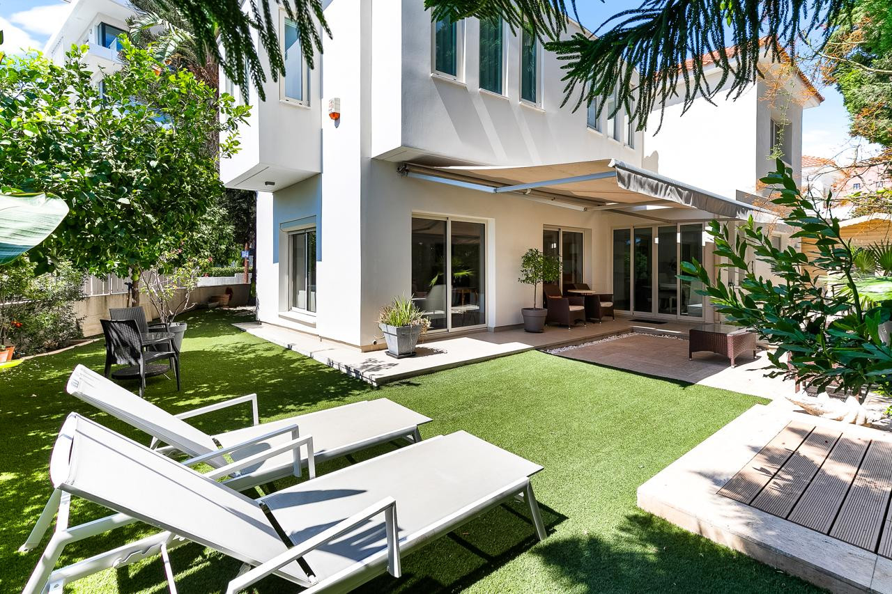 For Sale: Detached house, Crowne Plaza Area, Limassol, Cyprus FC-61463 - #8