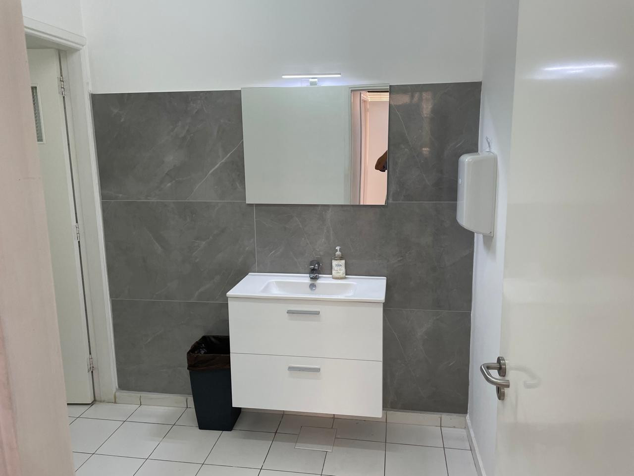 For Rent: Office, Molos Area, Limassol, Cyprus FC-61576 - #2