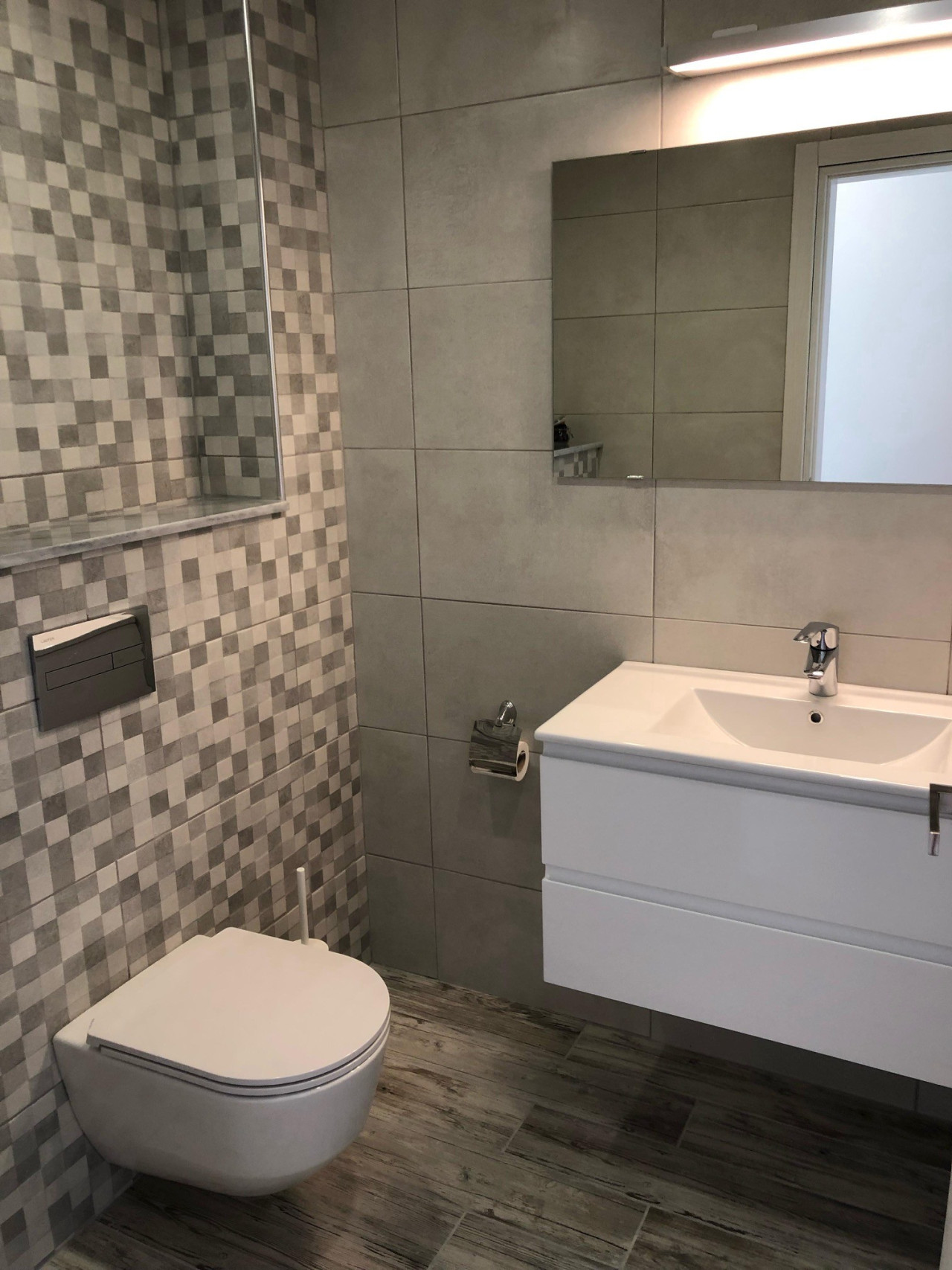 For Sale: Apartments, Neapoli, Limassol, Cyprus FC-61748 - #13