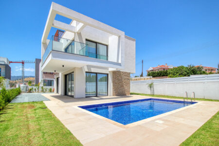 Buy a Villa in Cyprus: Investing in a Premium Lifestyle in 2026