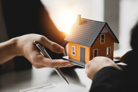 Limassol: A breakdown of the neighborhoods – from the upscale Agios Tychonas to the developing Zakaki