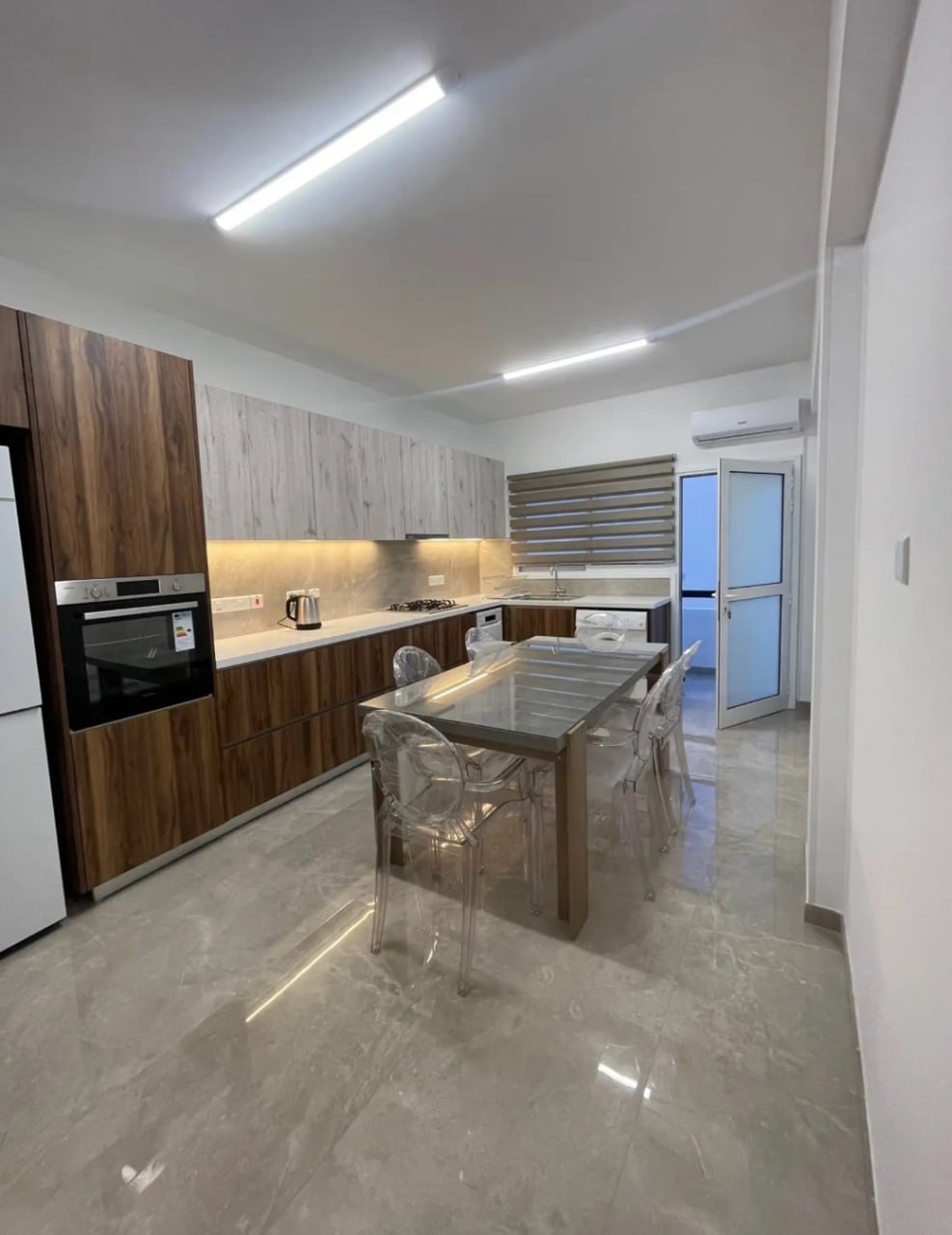 For Rent: Apartments, Petrou kai Pavlou, Limassol, Cyprus FC-61865 - #7