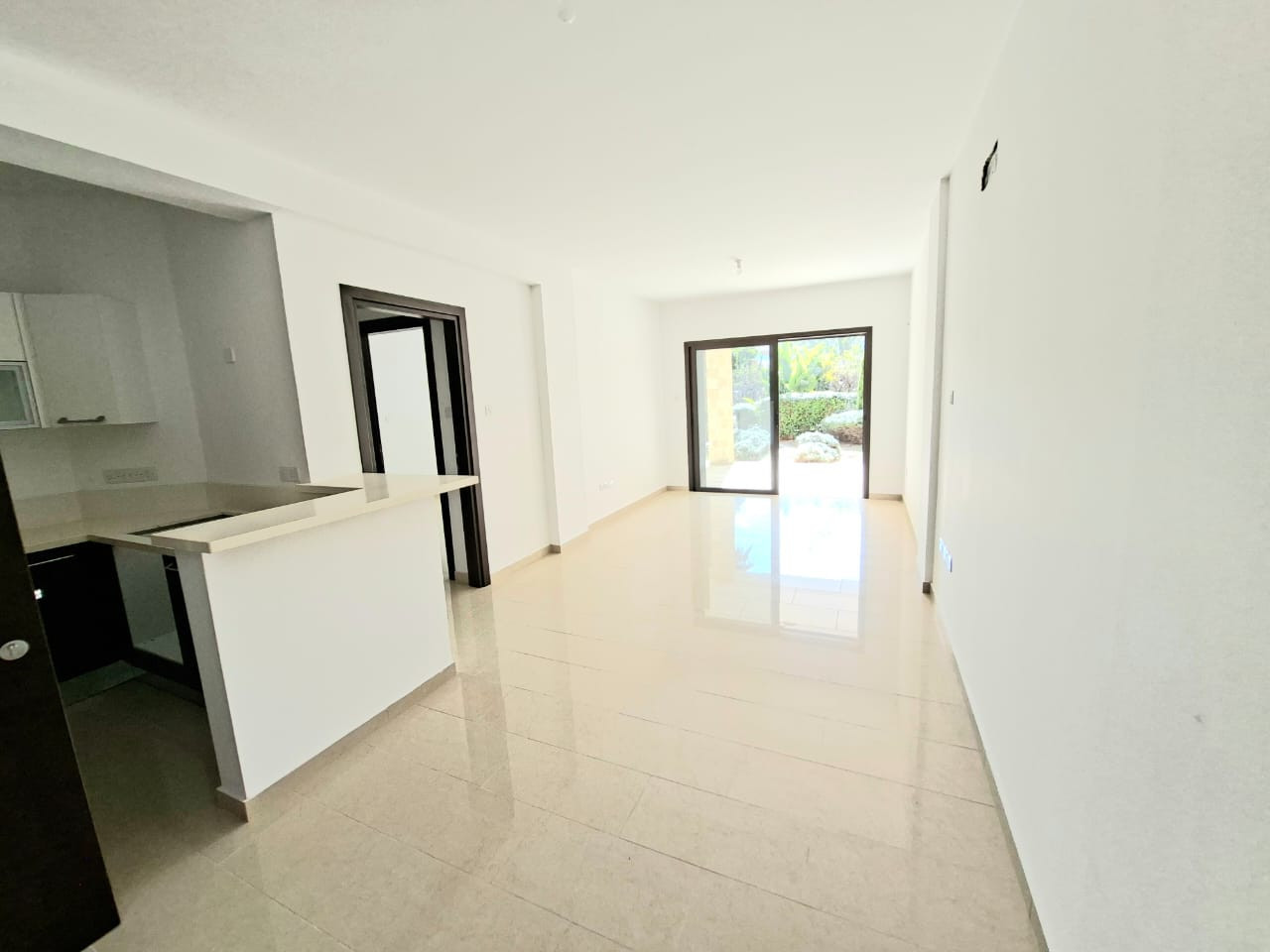 For Sale: Apartments, Kato Paphos, Paphos, Cyprus FC-61901 - #5