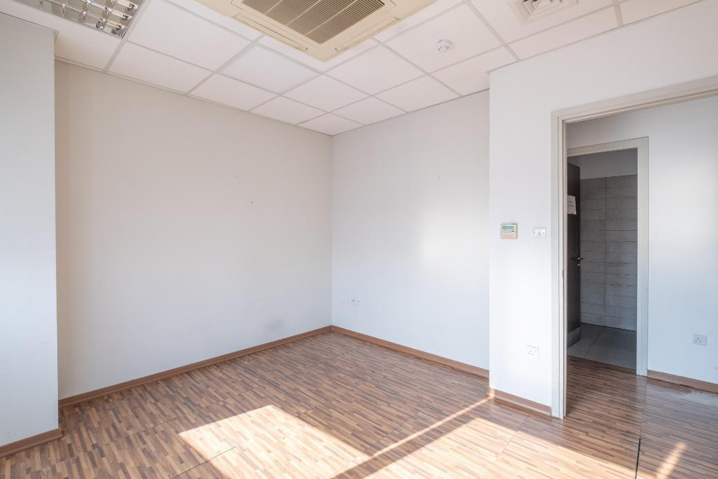 For Sale: Building, City Center, Nicosia, Cyprus FC-61951 - #3