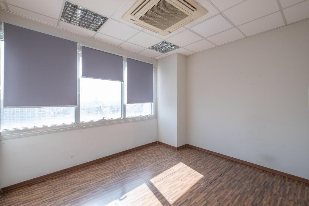 For Sale: Building, City Center, Nicosia, Cyprus FC-61951 - #4