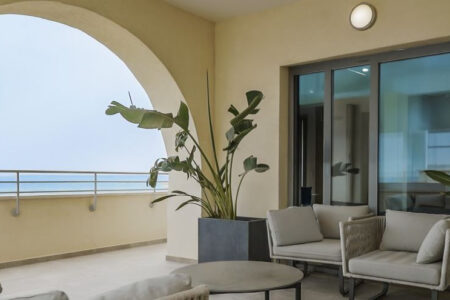 For Sale: Apartments, Molos Area, Limassol, Cyprus FC-61960