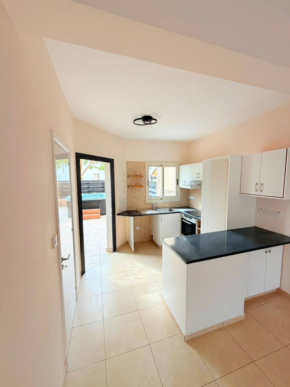 For Sale: Maisonette (Townhouse), Parklane are, Limassol, Cyprus FC-61962 - #9 For Sale: Maisonette (Townhouse), Parklane are, Limassol, Cyprus FC-61962 - #9