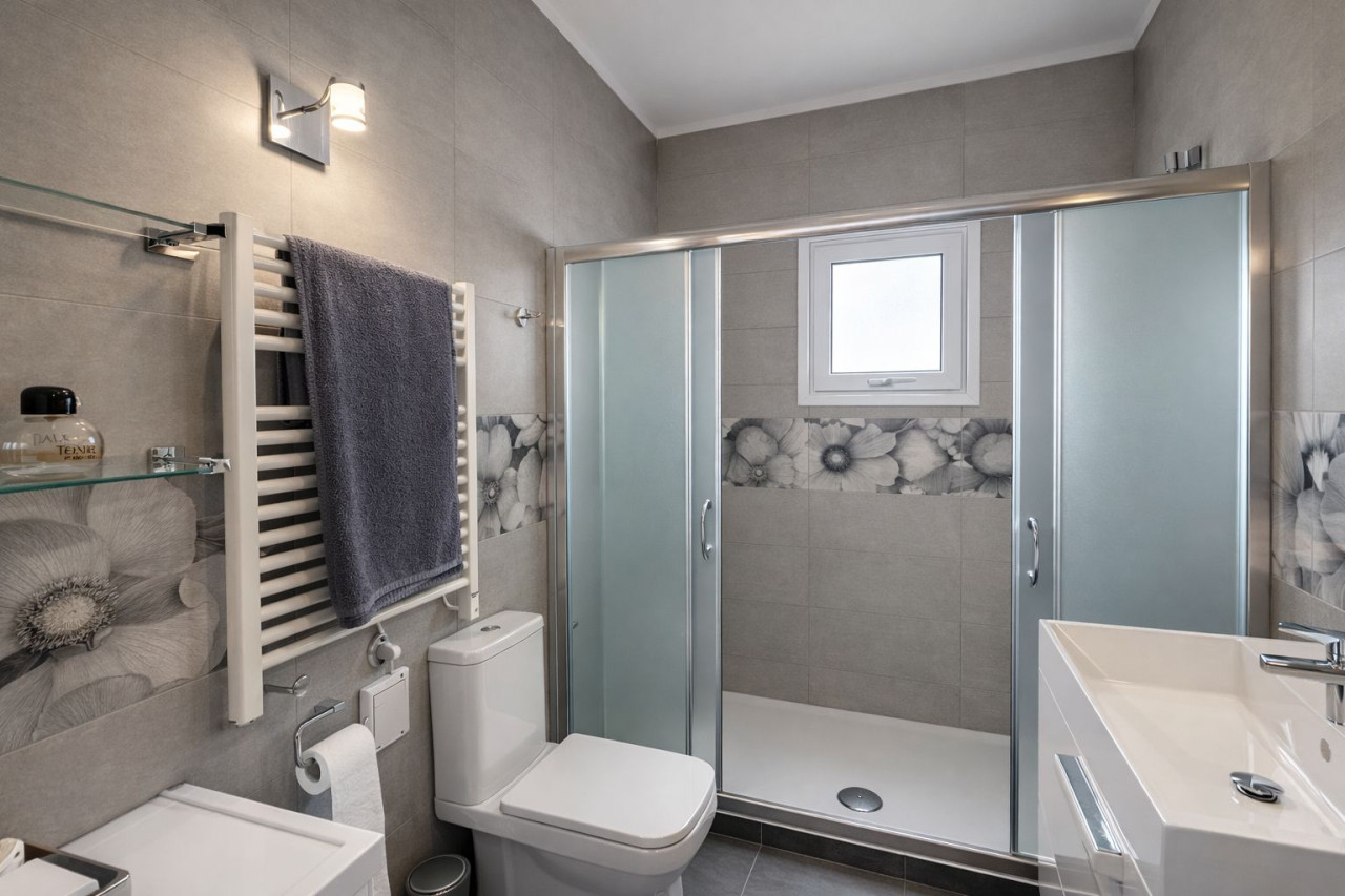 For Sale: Apartments, Amathounta, Limassol, Cyprus FC-61983 - #2