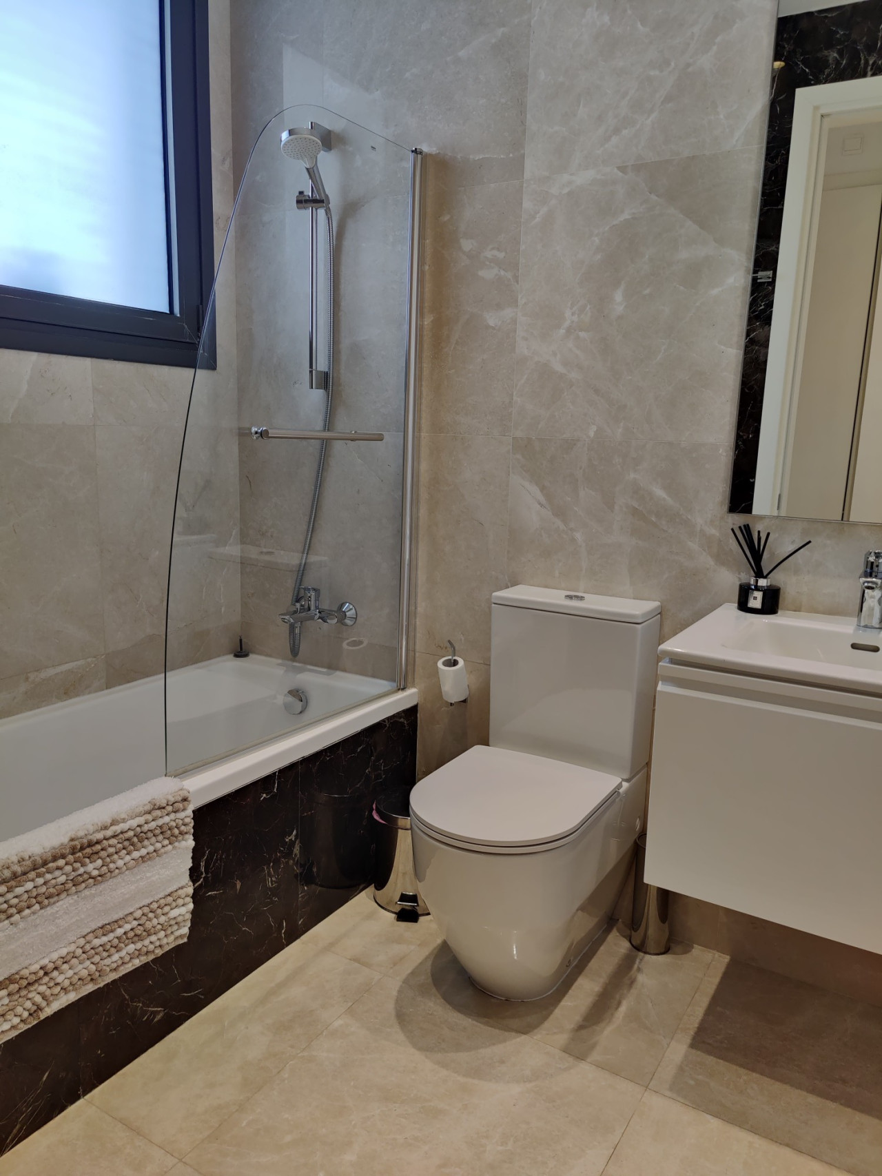 For Sale: Penthouse, Germasoyia Tourist Area, Limassol, Cyprus FC-62067 - #14