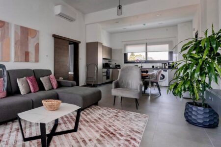 For Sale: Investment: residential, Germasoyia Tourist Area, Limassol, Cyprus FC-62325