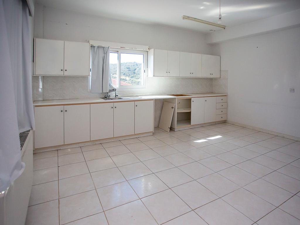 For Sale: Investment: mixed use, Palodia, Limassol, Cyprus FC-62334 - #11