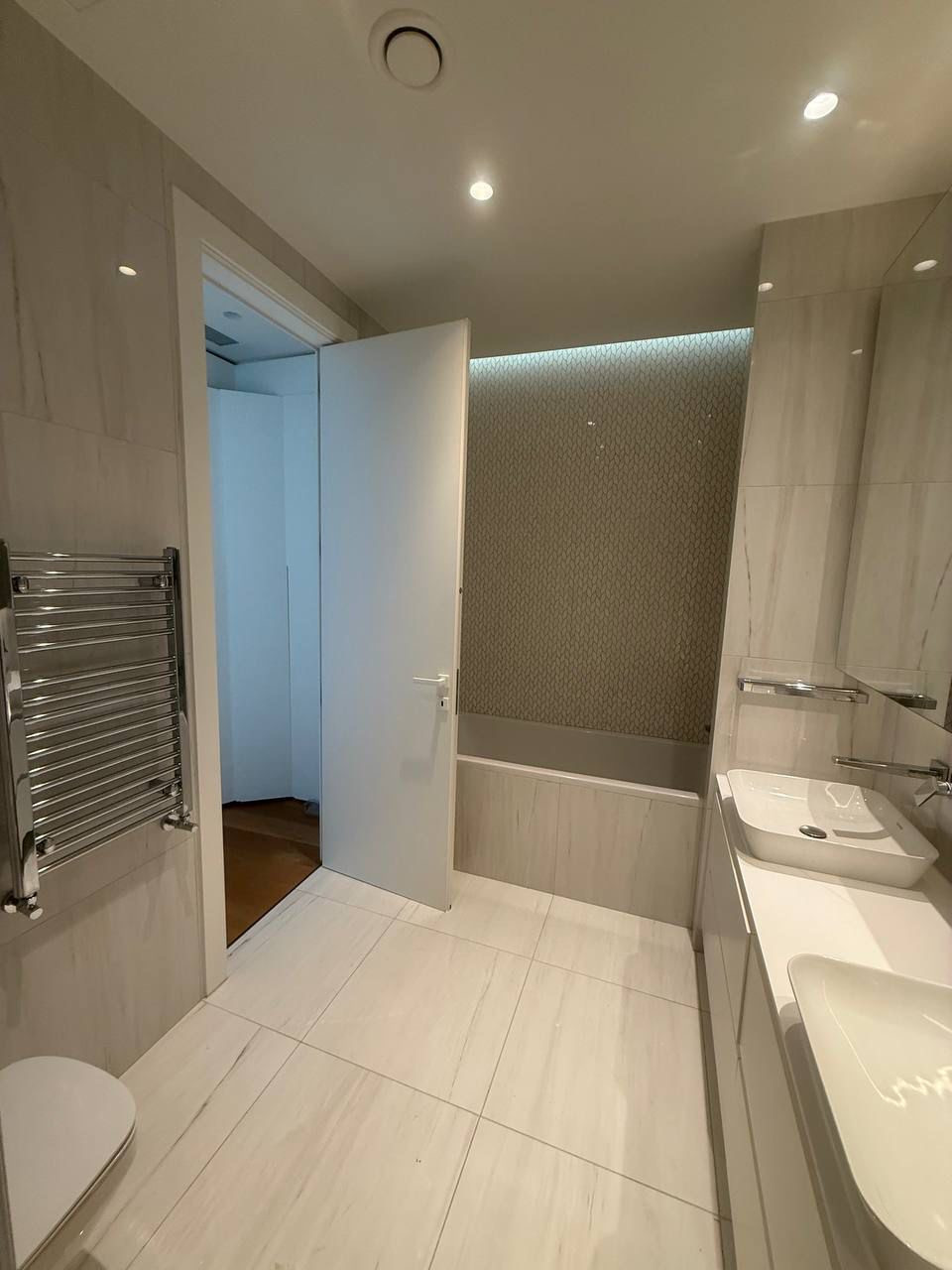 For Rent: Apartments, Germasoyia Tourist Area, Limassol, Cyprus FC-62484 - #3