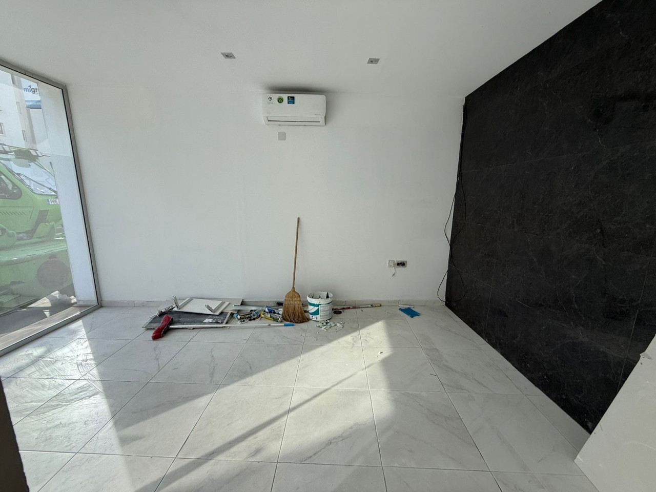 For Rent: Shop, Germasoyia Tourist Area, Limassol, Cyprus FC-62571 - #3 For Rent: Shop, Germasoyia Tourist Area, Limassol, Cyprus FC-62571 - #3