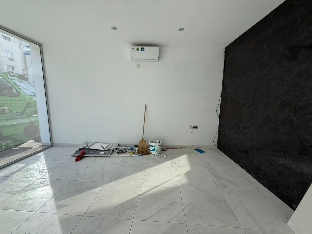 For Rent: Shop, Germasoyia Tourist Area, Limassol, Cyprus FC-62571 - #7