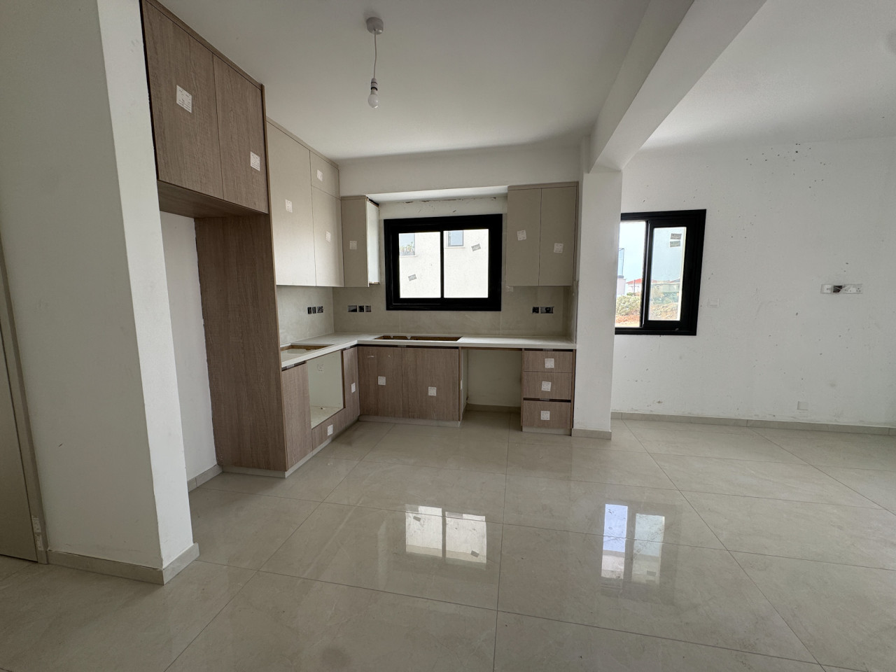 For Sale: Apartments, Agios Athanasios, Limassol, Cyprus FC-62626 - #4 For Sale: Apartments, Agios Athanasios, Limassol, Cyprus FC-62626 - #4