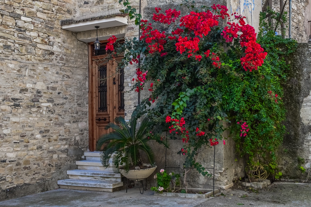 Upper and Lower Lefkara: Investment in traditional stone houses for rent