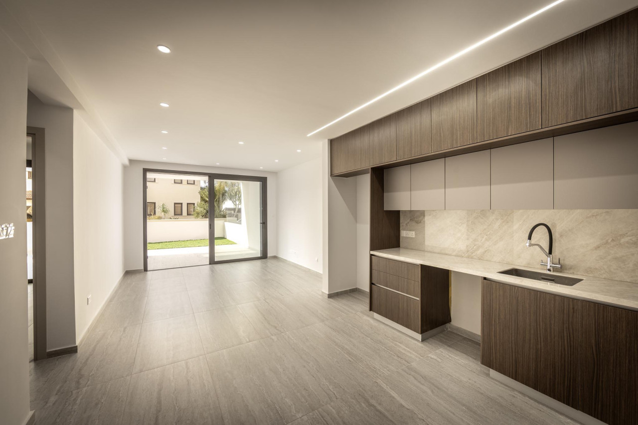 For Sale: Apartments, Aradippou, Larnaca, Cyprus FC-62975 - #4