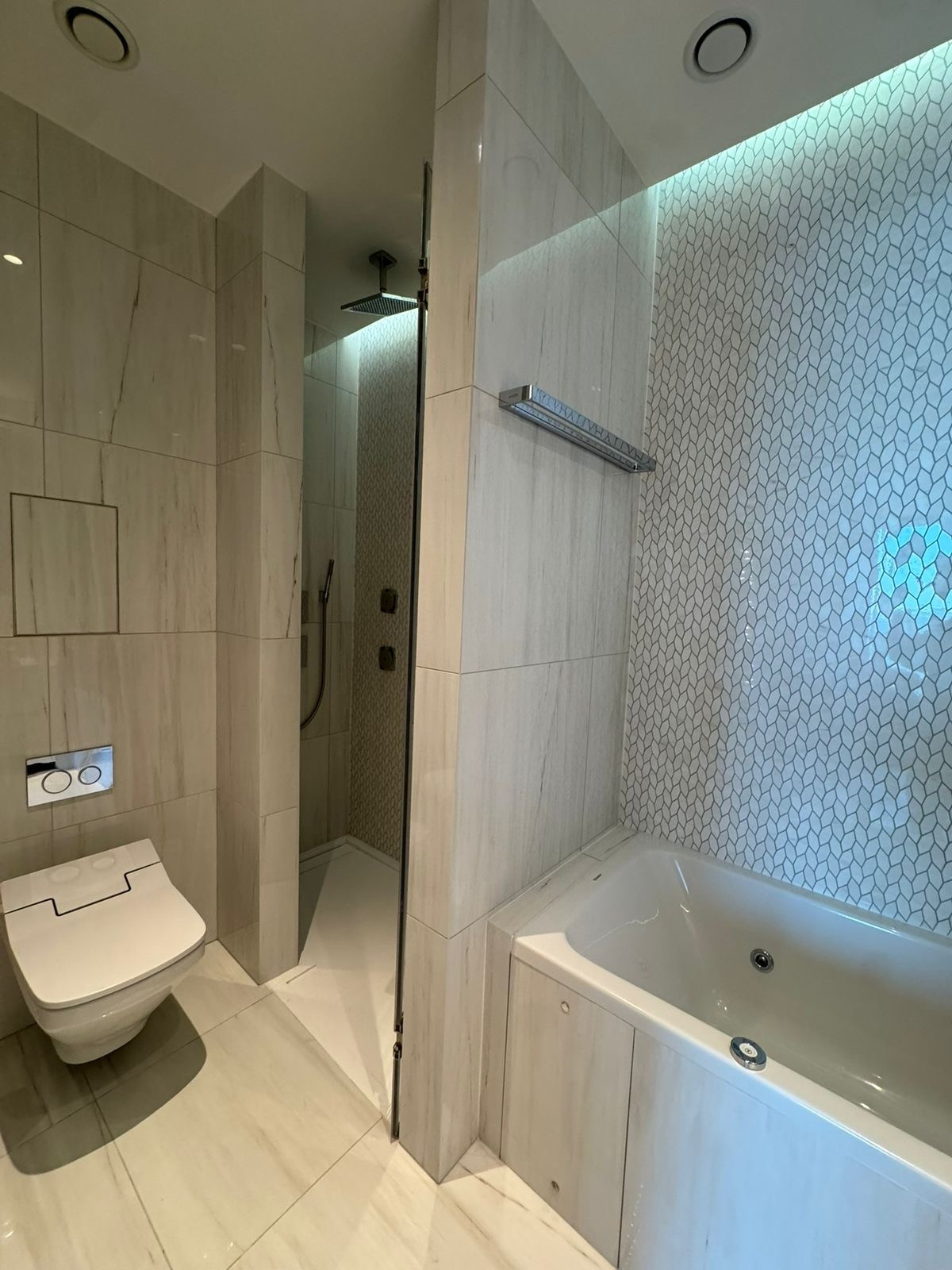 For Sale: Apartments, Moutagiaka Tourist Area, Limassol, Cyprus FC-63168 - #13
