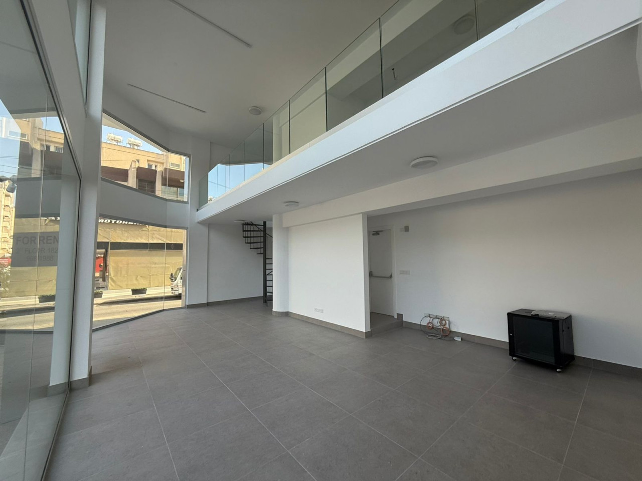 For Rent: Shop, Katholiki, Limassol, Cyprus FC-63403 - #1