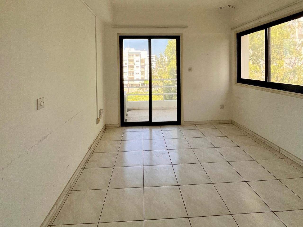 For Rent: Building, Strovolos, Nicosia, Cyprus FC-63601 - #9