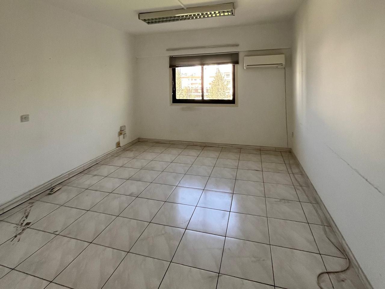 For Rent: Building, Strovolos, Nicosia, Cyprus FC-63601 - #10