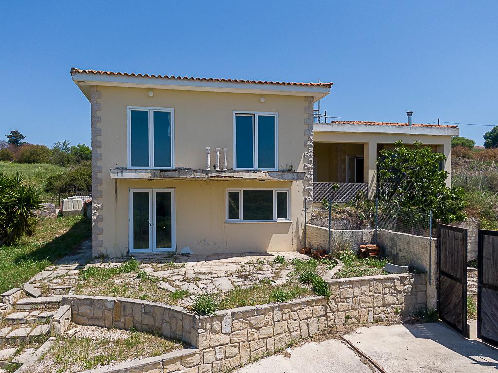For Sale: Detached house, Kathikas, Paphos, Cyprus FC-63618 - #1
