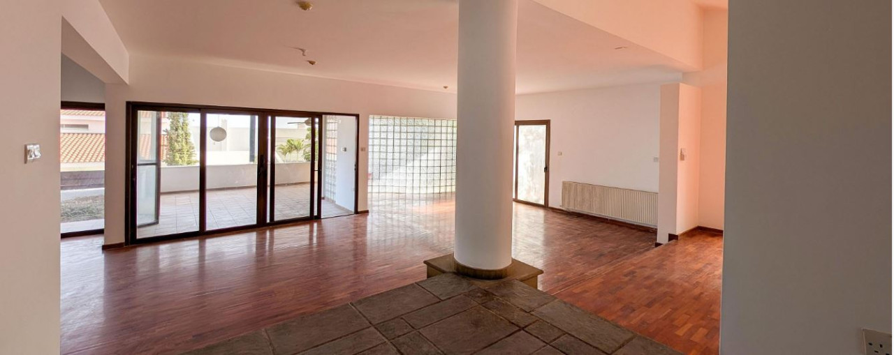 For Sale: Detached house, Germasoyia, Limassol, Cyprus FC-63652 - #10