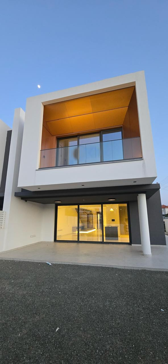 For Sale: Semi detached house, Agios Athanasios, Limassol, Cyprus FC-63722 - #3