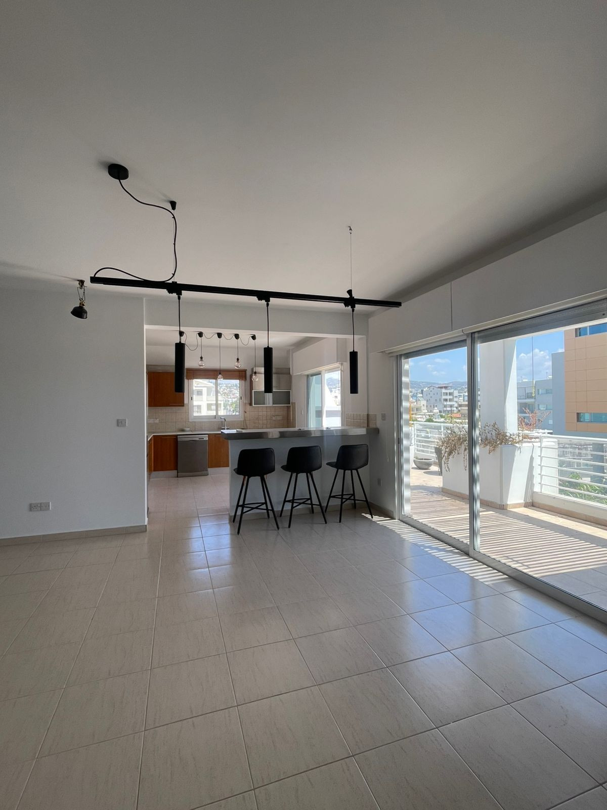 For Rent: Apartments, Mesa Geitonia, Limassol, Cyprus FC-63760 - #17
