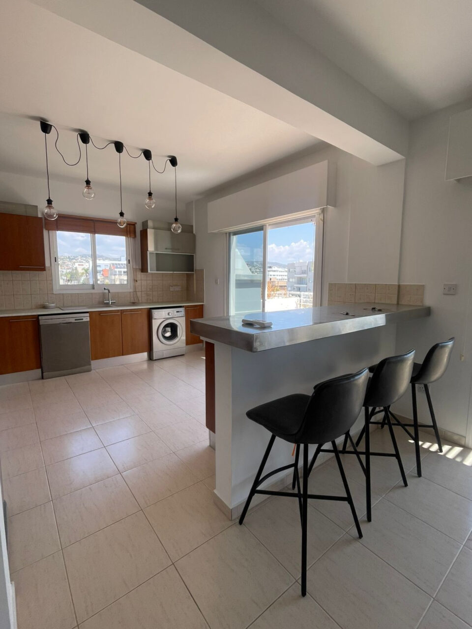 For Rent: Apartments, Mesa Geitonia, Limassol, Cyprus FC-63760 - #1
