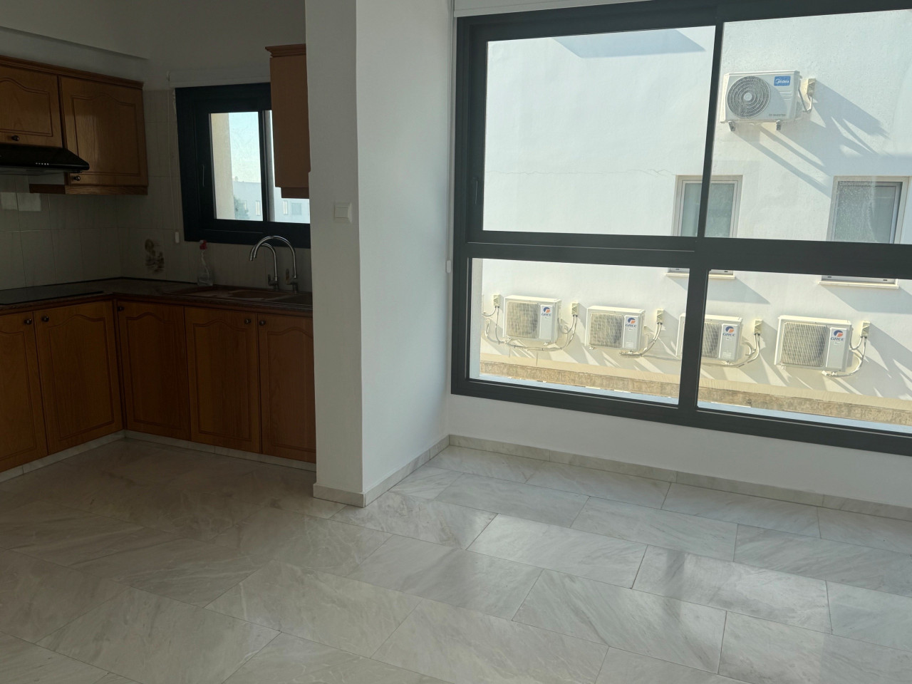 For Rent: Apartments, Kato Paphos, Paphos, Cyprus FC-63806 - #4