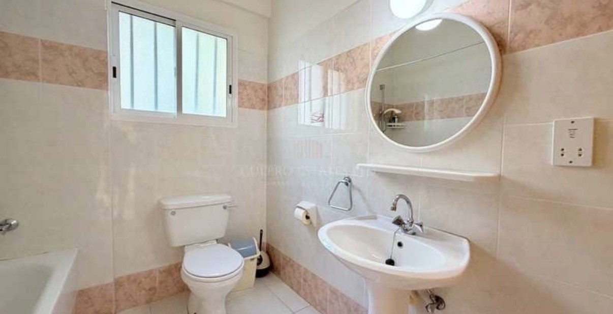 For Sale: Apartments, Germasoyia, Limassol, Cyprus FC-63839 - #4