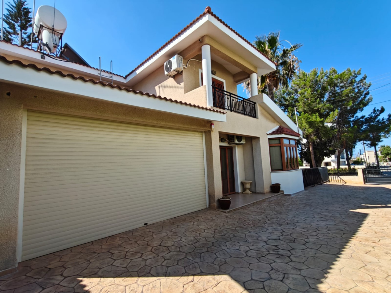 For Sale: Detached house, Geroskipou, Paphos, Cyprus FC-63914 - #1