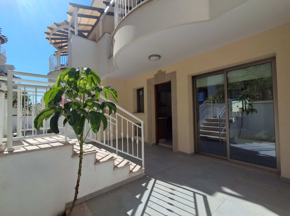 For Sale: Maisonette (Townhouse), Universal, Paphos, Cyprus FC-63985 - #1
