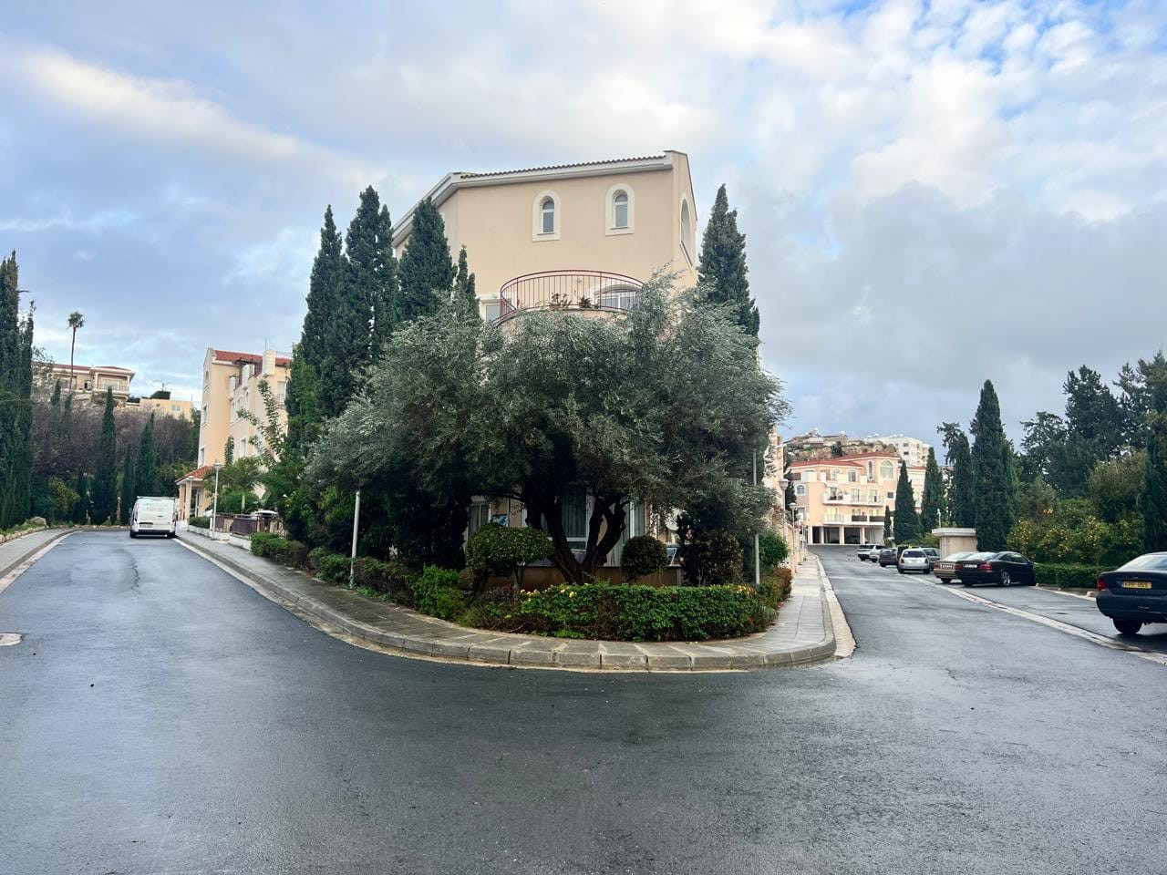 For Sale: Maisonette (Townhouse), Universal, Paphos, Cyprus FC-64003 - #1