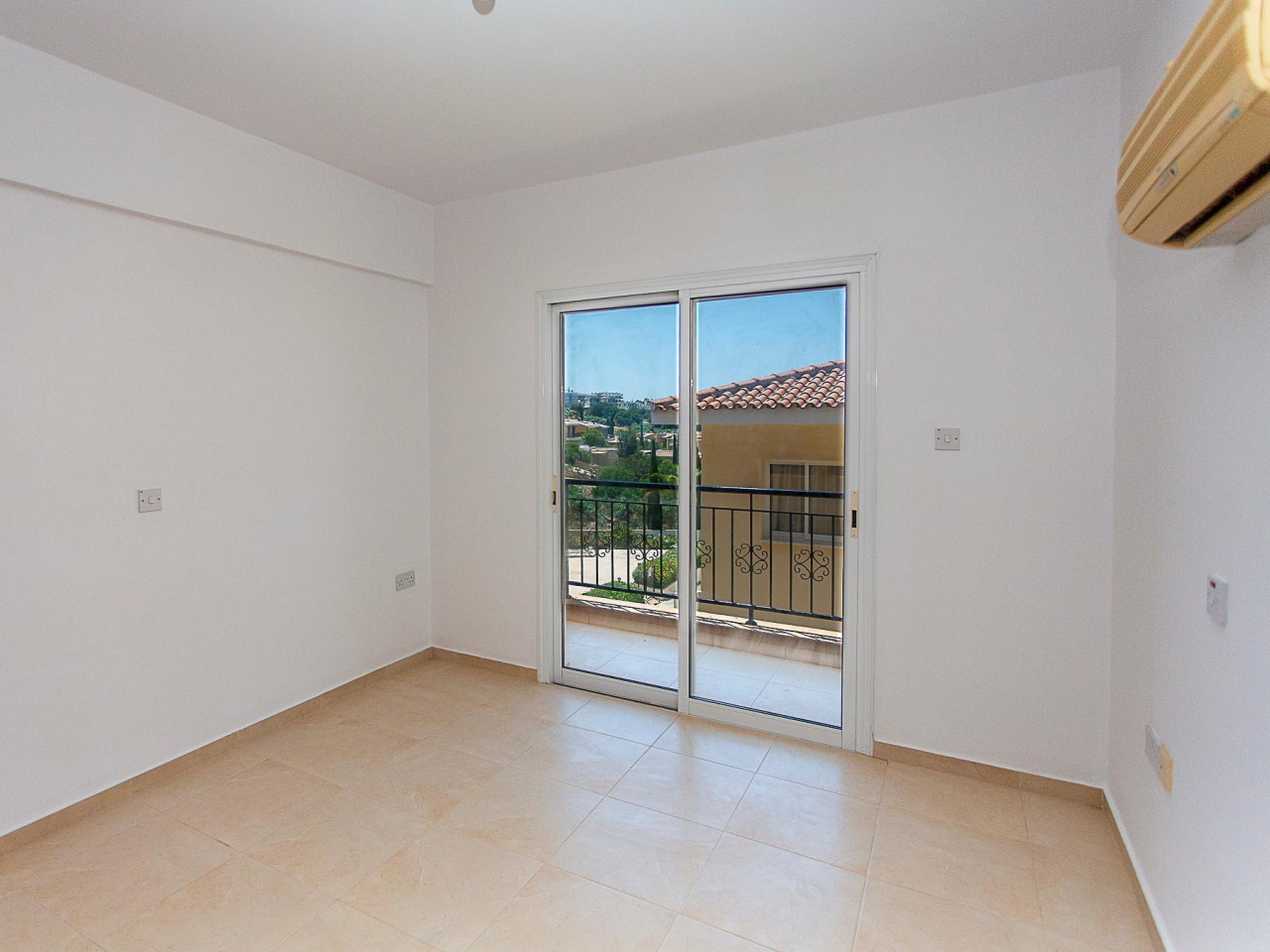 For Sale: Apartments, Chlorakas, Paphos, Cyprus FC-64052 - #11