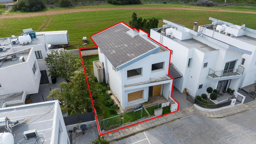 For Sale: Maisonette (Townhouse), Latsia, Nicosia, Cyprus FC-64086 - #1