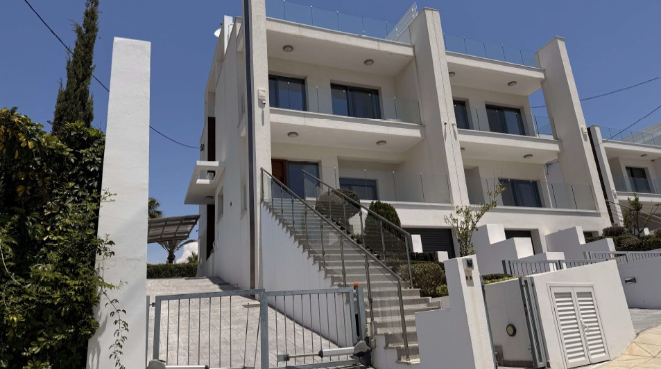 For Rent: Semi detached house, Agios Tychonas, Limassol, Cyprus FC-64095 - #2 For Rent: Semi detached house, Agios Tychonas, Limassol, Cyprus FC-64095 - #2
