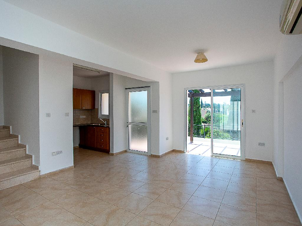 For Sale: Maisonette (Townhouse), Chlorakas, Paphos, Cyprus FC-64226 - #7 For Sale: Maisonette (Townhouse), Chlorakas, Paphos, Cyprus FC-64226 - #7